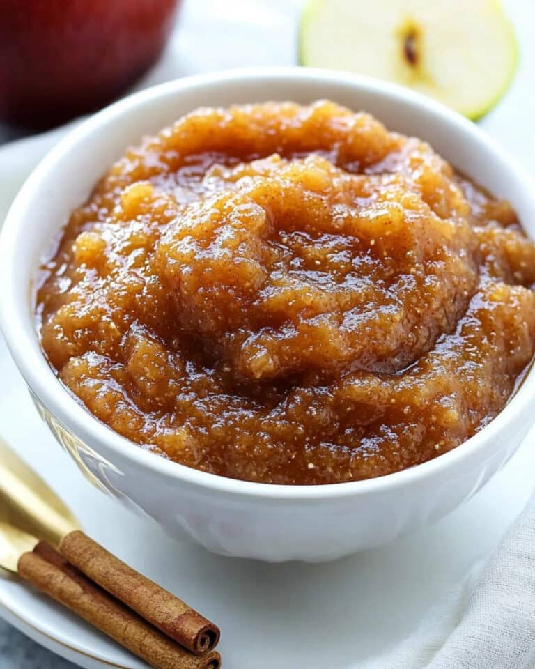Easy Homemade Crock Pot Applesauce Recipe