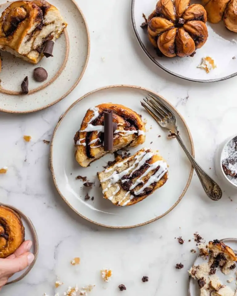Pumpkin-Shaped Vegan Chocolate Cinnamon Rolls Recipe