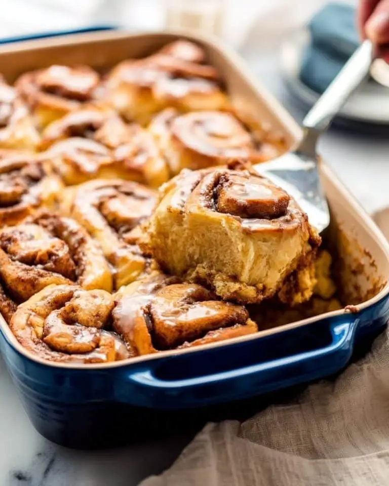 Easy Cinnamon Roll Breakfast Casserole Recipe