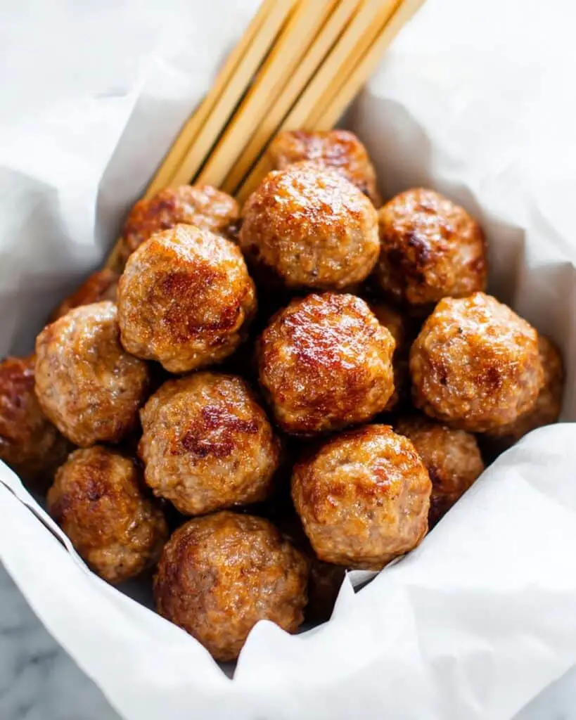 Healthy Turkey Meatballs with Tomato Sauce Recipe