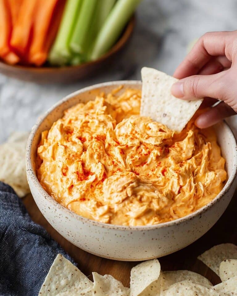 Crock Pot Buffalo Chicken Dip Recipe