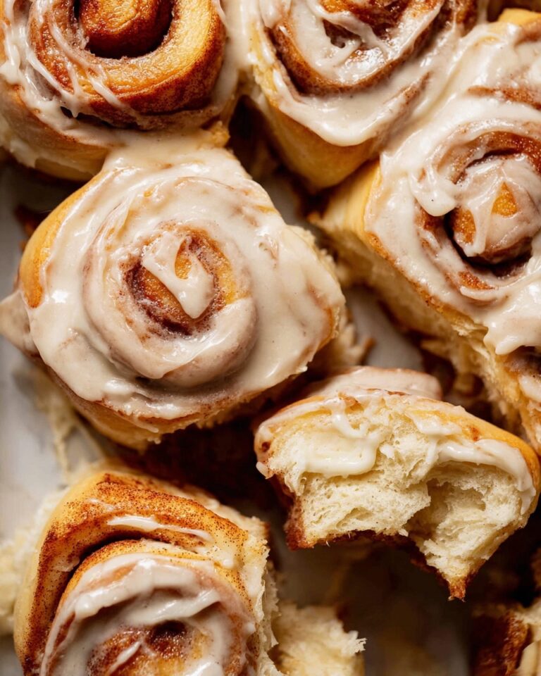 Apple Pie Cinnamon Rolls Recipe