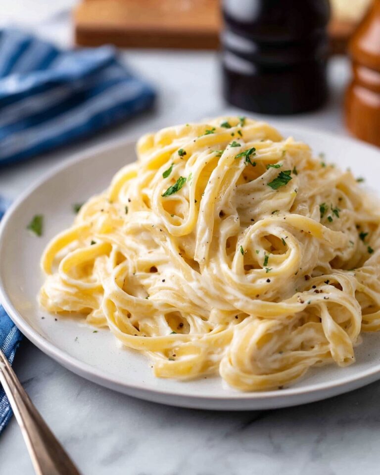 Creamy Fettuccine Alfredo Recipe